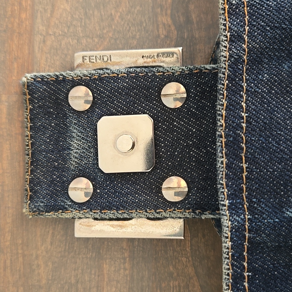 Auth Fendi Denim Mama Baguette - Picture 9 of 16